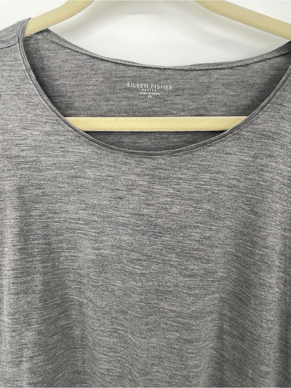Eileen Fisher Heather Gray Scoop Neck 3/4 Sleeve Tee